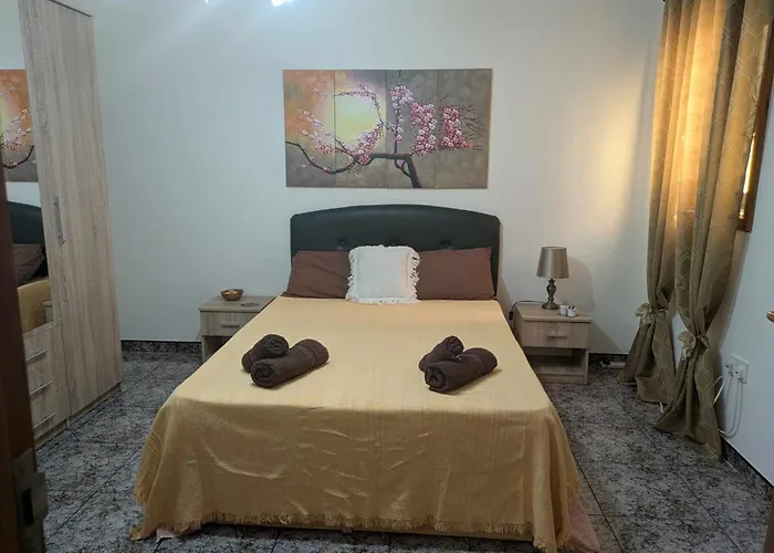 Silia\'S Maisonette