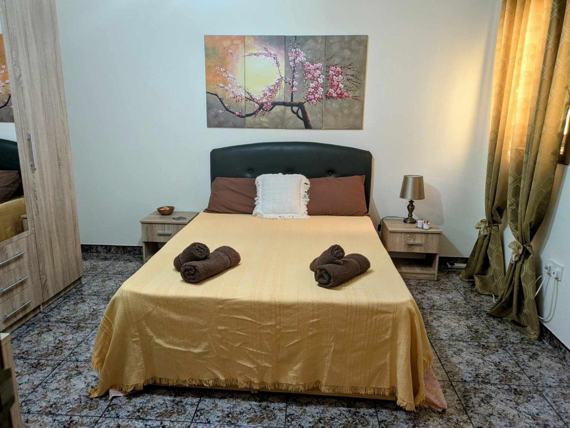 Silia's Maisonette Marsaskala